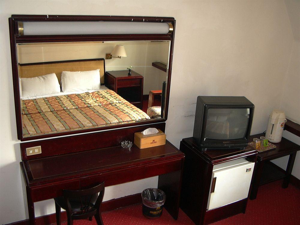 Marshal Hotel Taichung名帥大飯店 Экстерьер фото